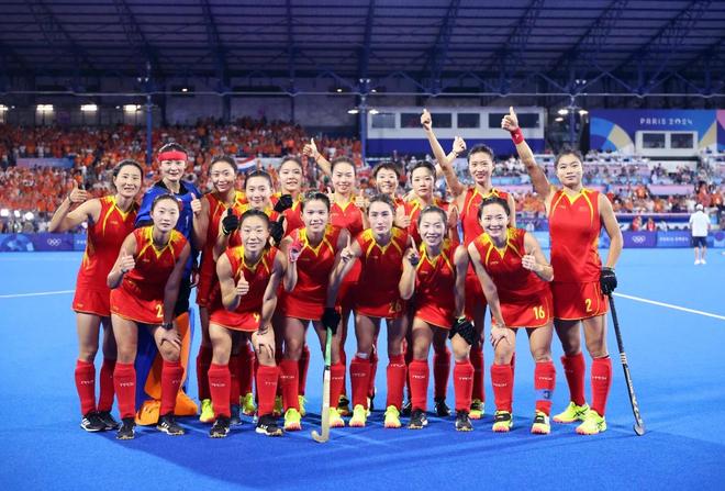 等你回来吃火锅—女曲门将叶娇和她的成都家书