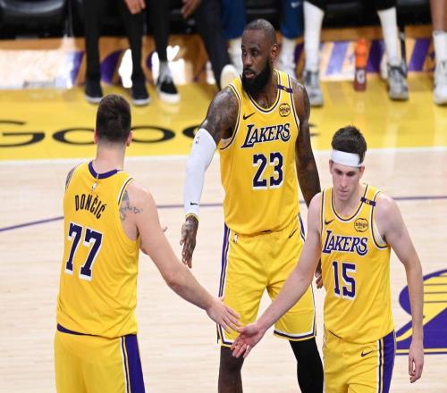 湖人vs猛龙2026，一场被时光雕刻的宿命对决