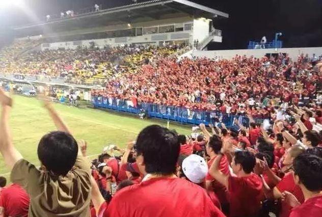 中国vs巴西武汉直播，一场没去现场却热血沸腾的球赛回忆